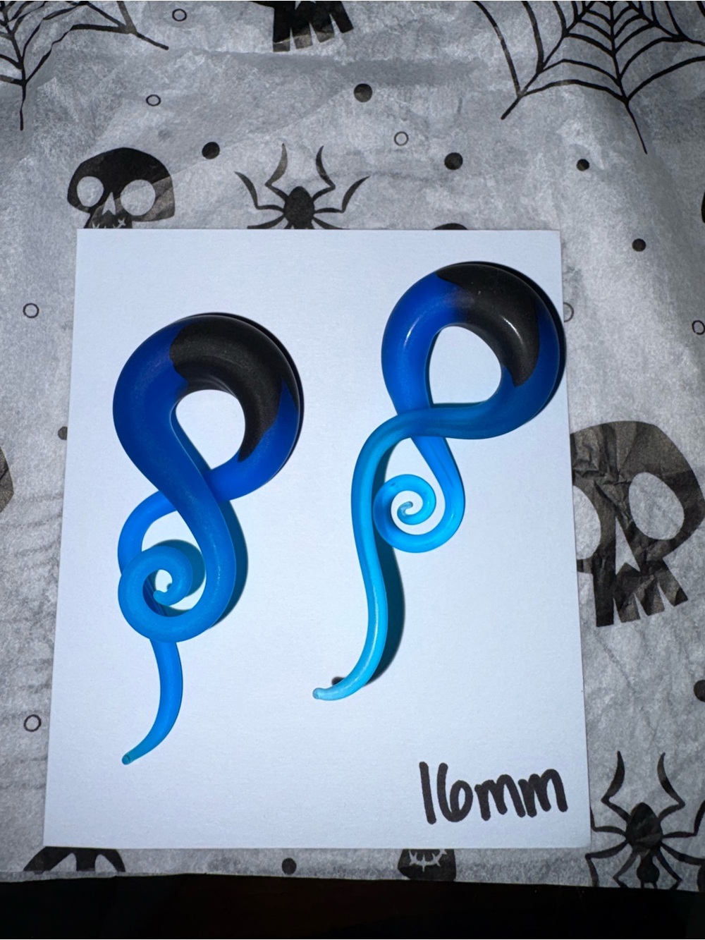 Blue to Black Swirl Glass Matte Spiral Ear Tapers - 16mm